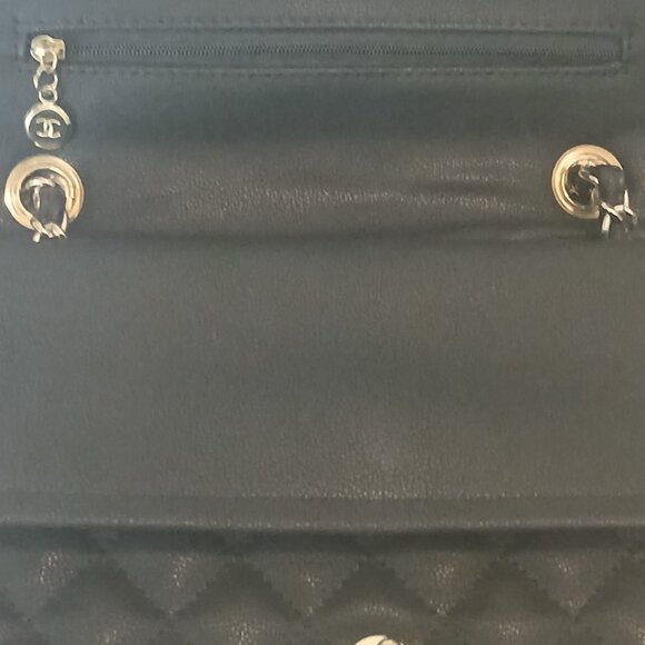 Chanel Classic Maxi - Picture 4 of 7